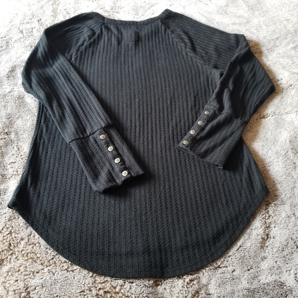Chaser black long sleeve top size M - Picture 3 of 9
